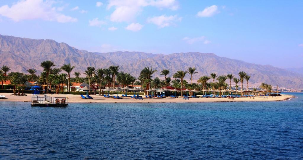    Nuweiba Club Resort    